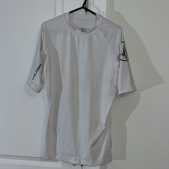 White Rashie Rashguard Volcom Hawaii stretch surfing stretch beach T shirt 🌊 L - Picture 1 of 5
